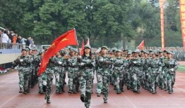 最新军训爆料新闻稿件,揭秘校园军营生活精彩瞬间